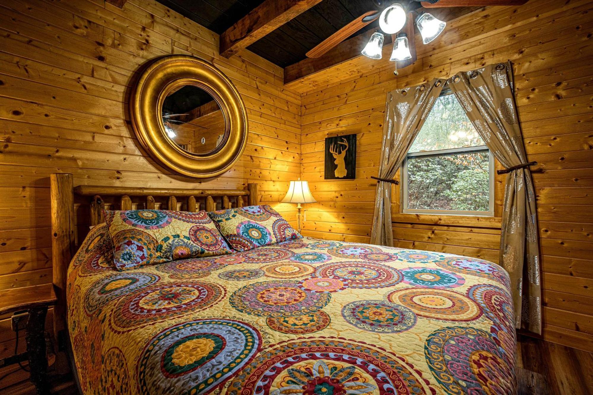 Bear Creek Lodge And Cabins In Helen Ga - Pet Friendly, River On Property, Walking Distance To Downtown 海伦 外观 照片