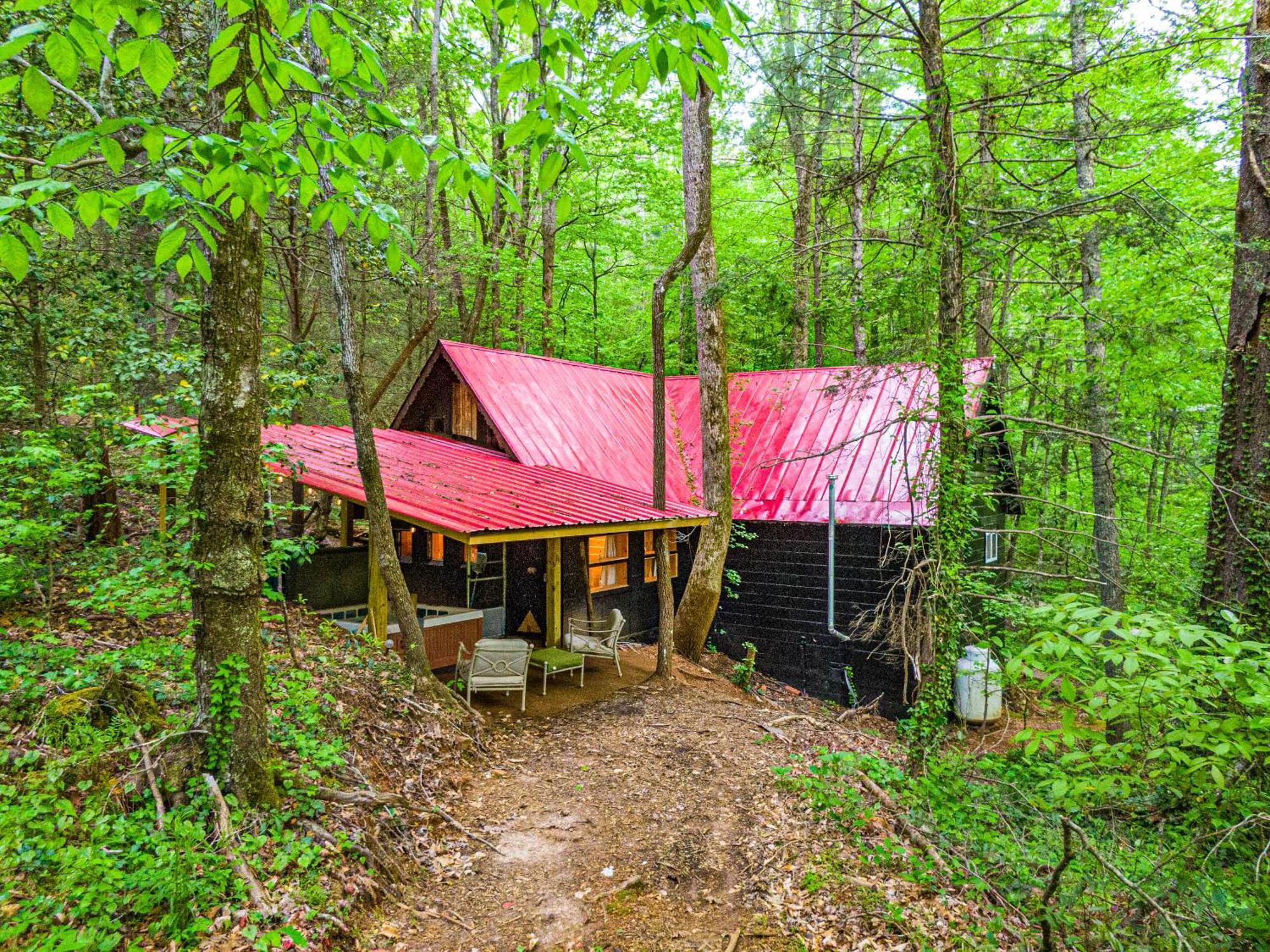Bear Creek Lodge And Cabins In Helen Ga - Pet Friendly, River On Property, Walking Distance To Downtown 海伦 外观 照片